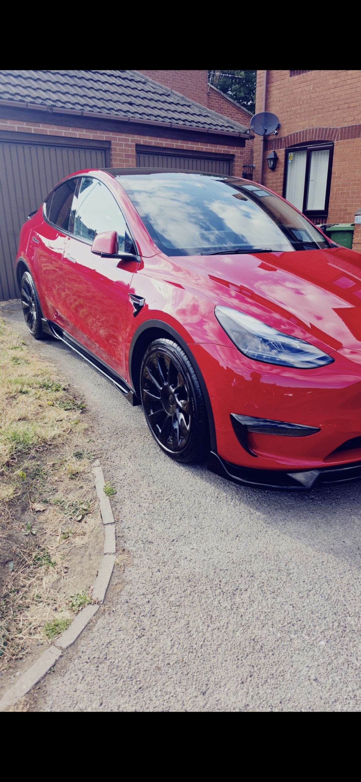 Ceramic coating finish by Hydro Shine